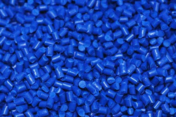 Blue Iron Oxide Pigment Use in Masterbatch